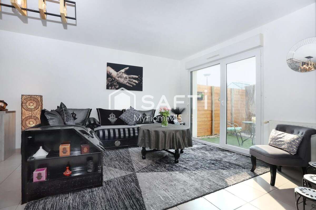 Photo 3 - Maison à SAINT-JACQUES-DE-LA-LANDE