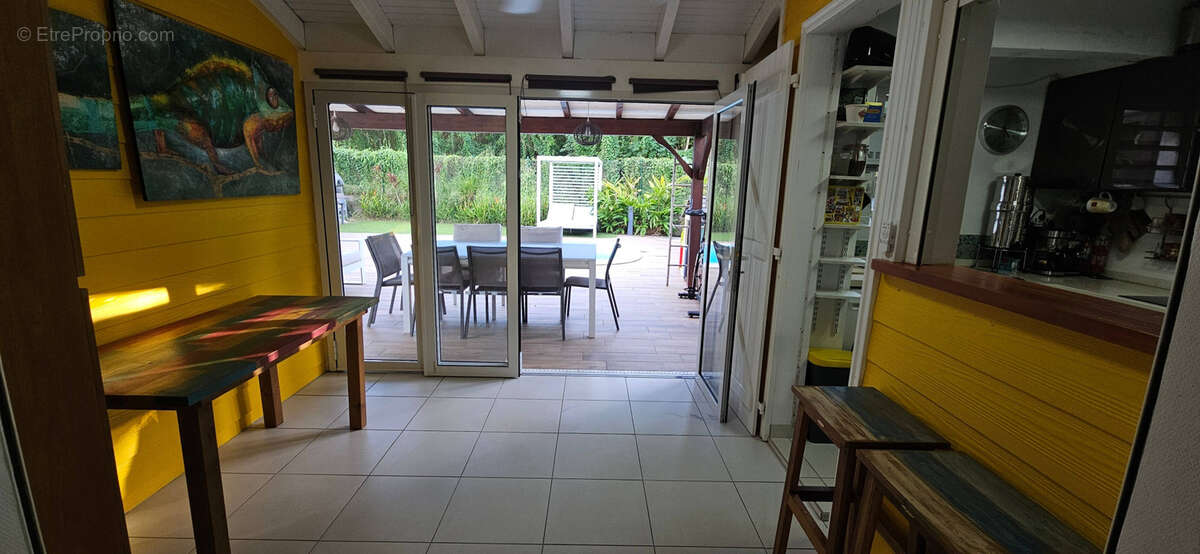 Maison à LES TROIS-ILETS