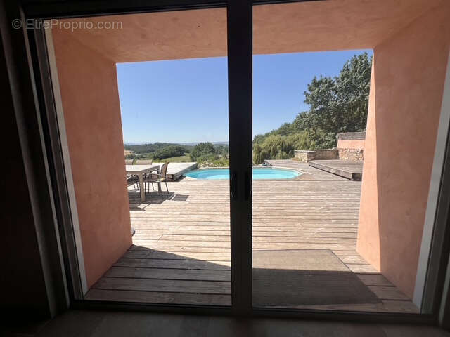 Maison à MOULAYRES