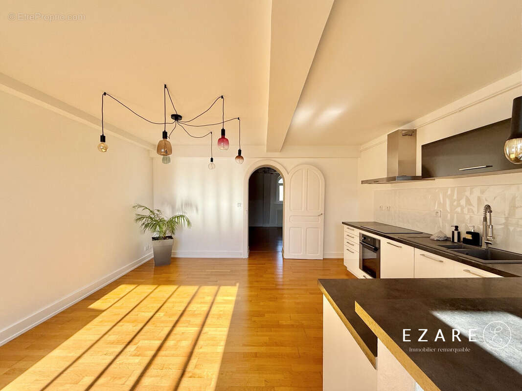 Appartement 90 m² à Dijon  - photo 2