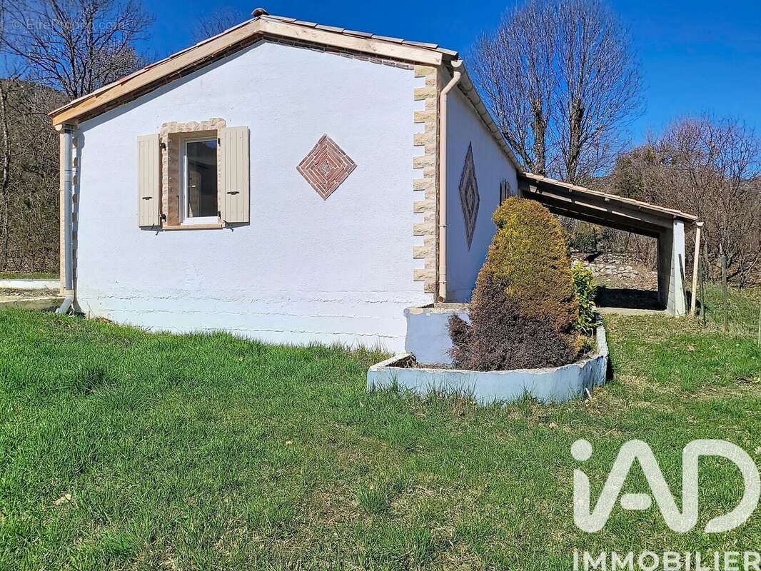 Maison 65 m² à Clumanc  - photo 4