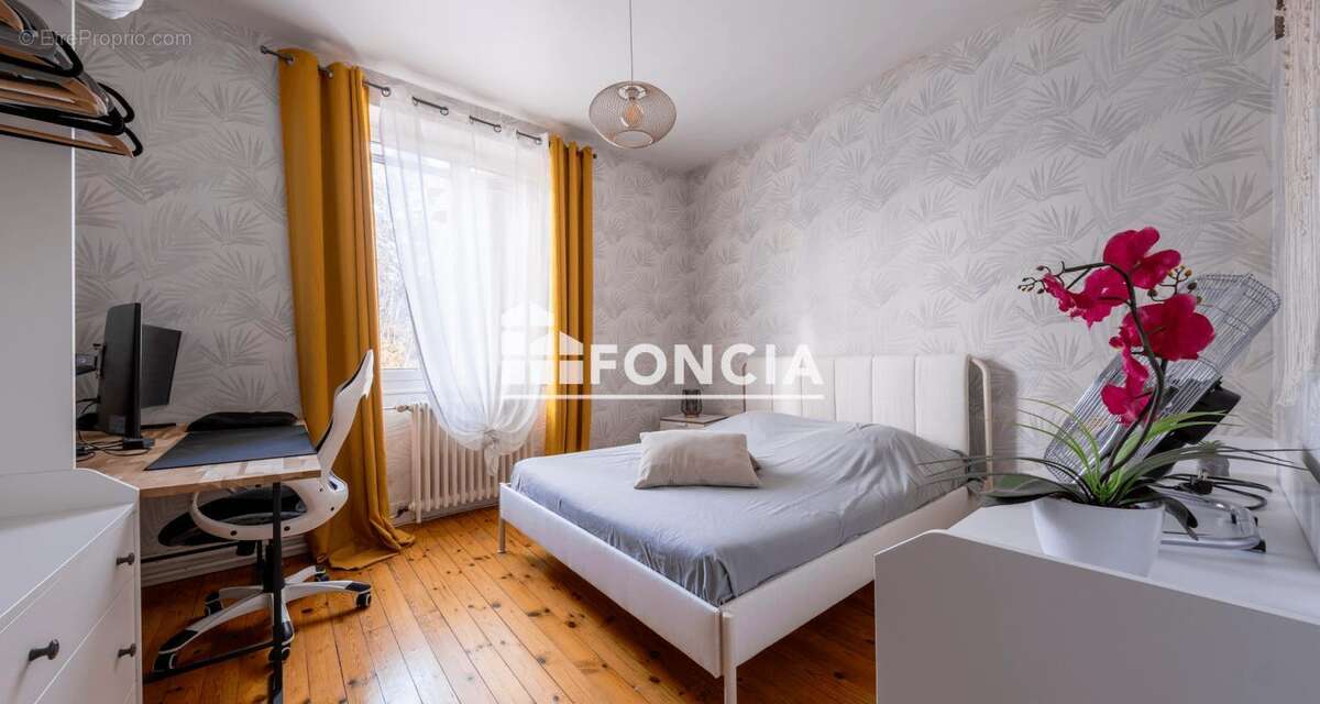 Maison à LEZAT-SUR-LEZE