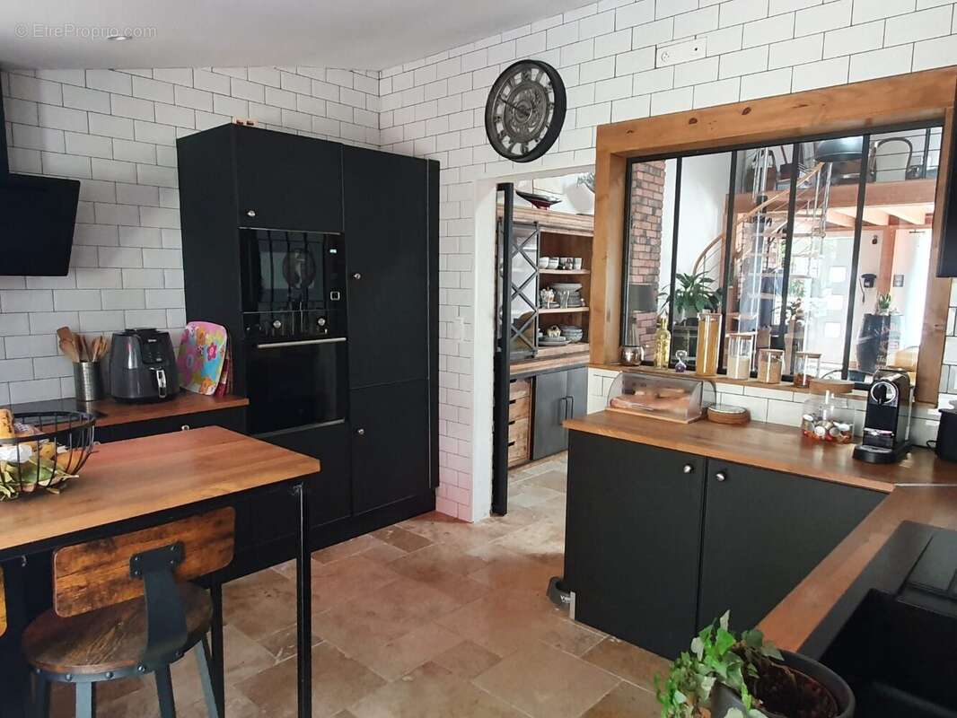 Maison 125 m² à Cozes  - photo 9