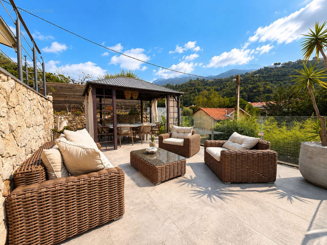 Menton, villa jumelée à vendre - photo 3