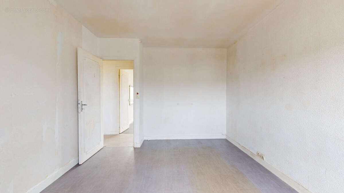 Appartement Bois d'arcy 4 pièces 67,81 m2 + 1 cave + 1 grenier + 1 parking extérieur - photo 16