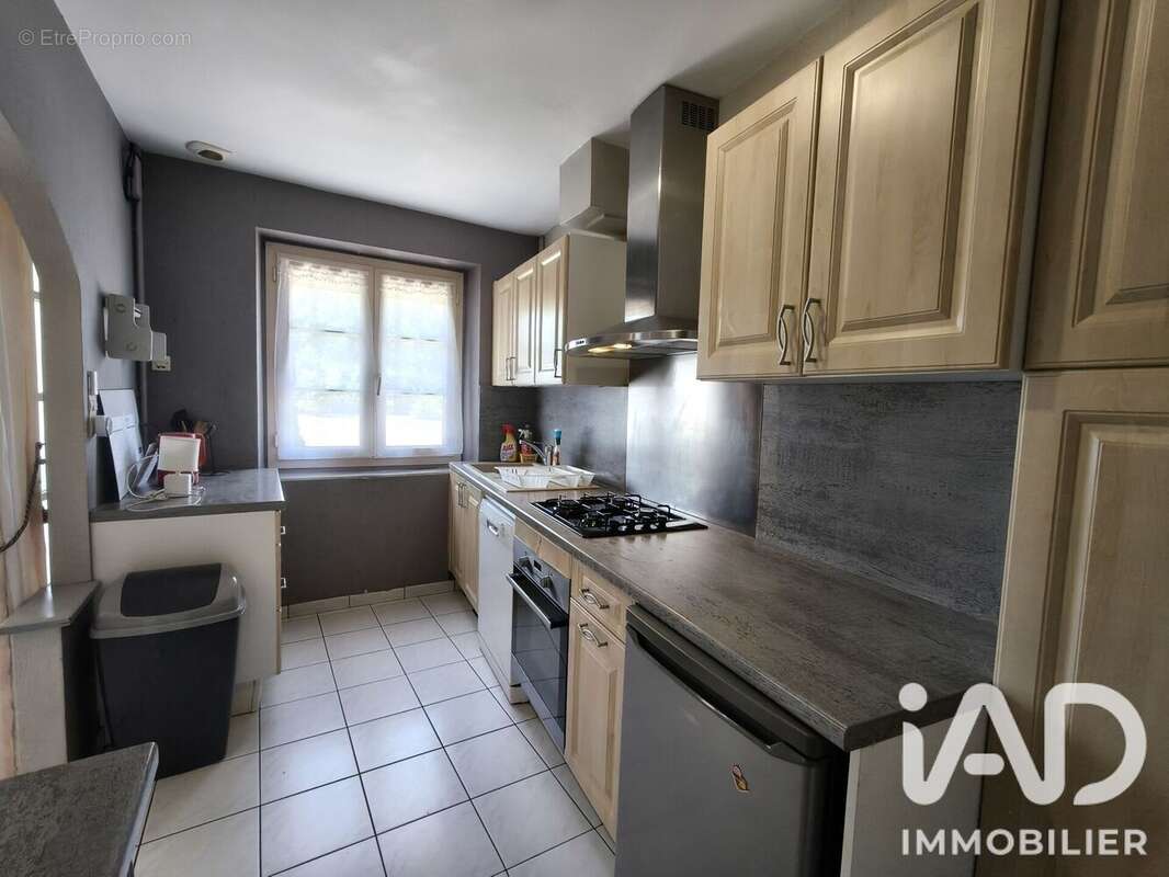 Photo 5