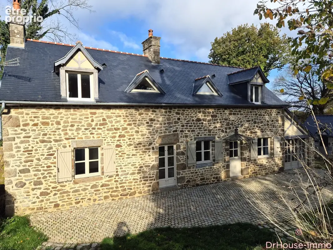 Maison 7 pièces 130 m² à vendre à Gorron (53120) - photo 3