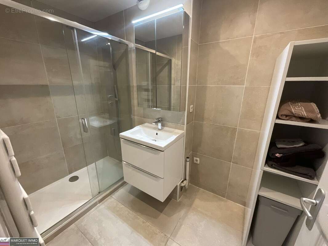 Superbe appartement T3 offrant 62 m² donnant sur terrasse de 7 m² avec une très très belle vue dégagée au 3° étage d'une résiden - photo 6