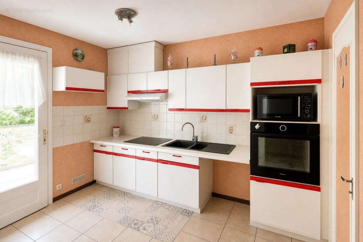 Belle maison familiale a 5 min du centre et 2 min des commodites - photo 4