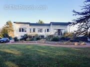 Maison à AGON-COUTAINVILLE