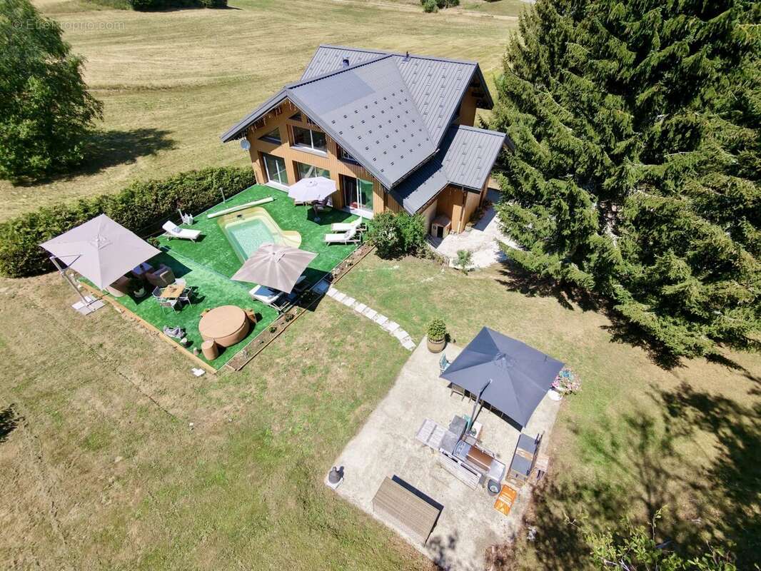 Villa d'exception de 167 m² avec piscine aux Déserts - photo 21