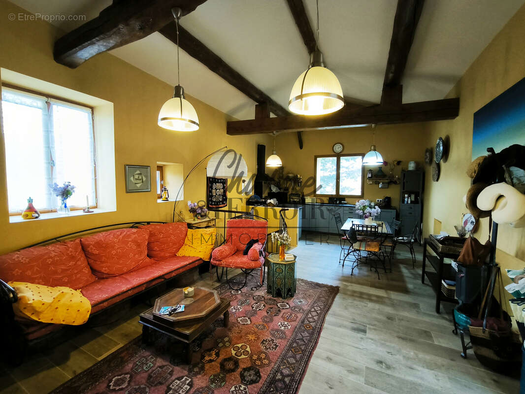 Maison à UZES