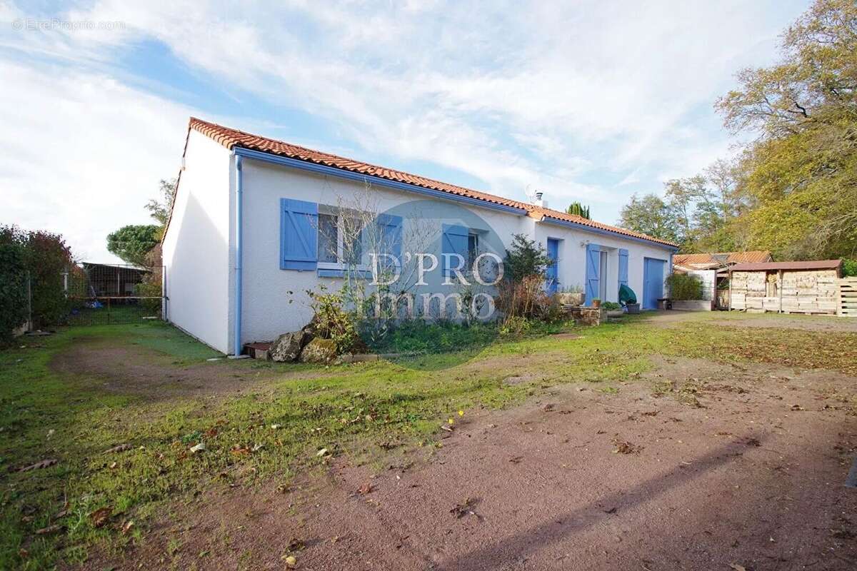 Maison Familiale 4 Chambres Avec Beau Jardin - photo 16