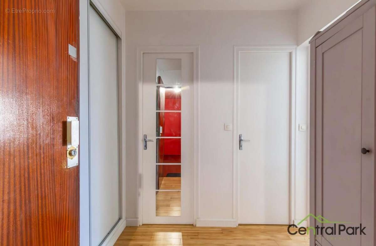 Appartement à LE PERREUX-SUR-MARNE