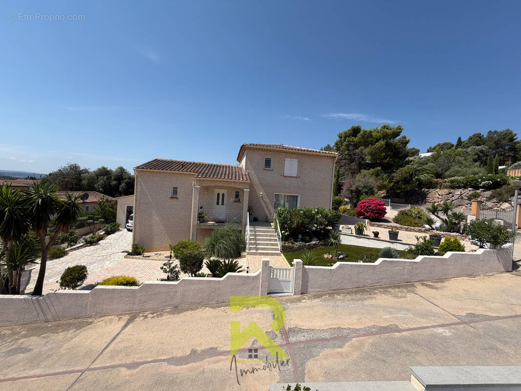 Maison à LEZIGNAN-CORBIERES