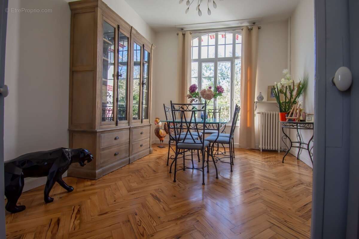 Royan - villa année 30 a deux pas de pontaillac - photo 10