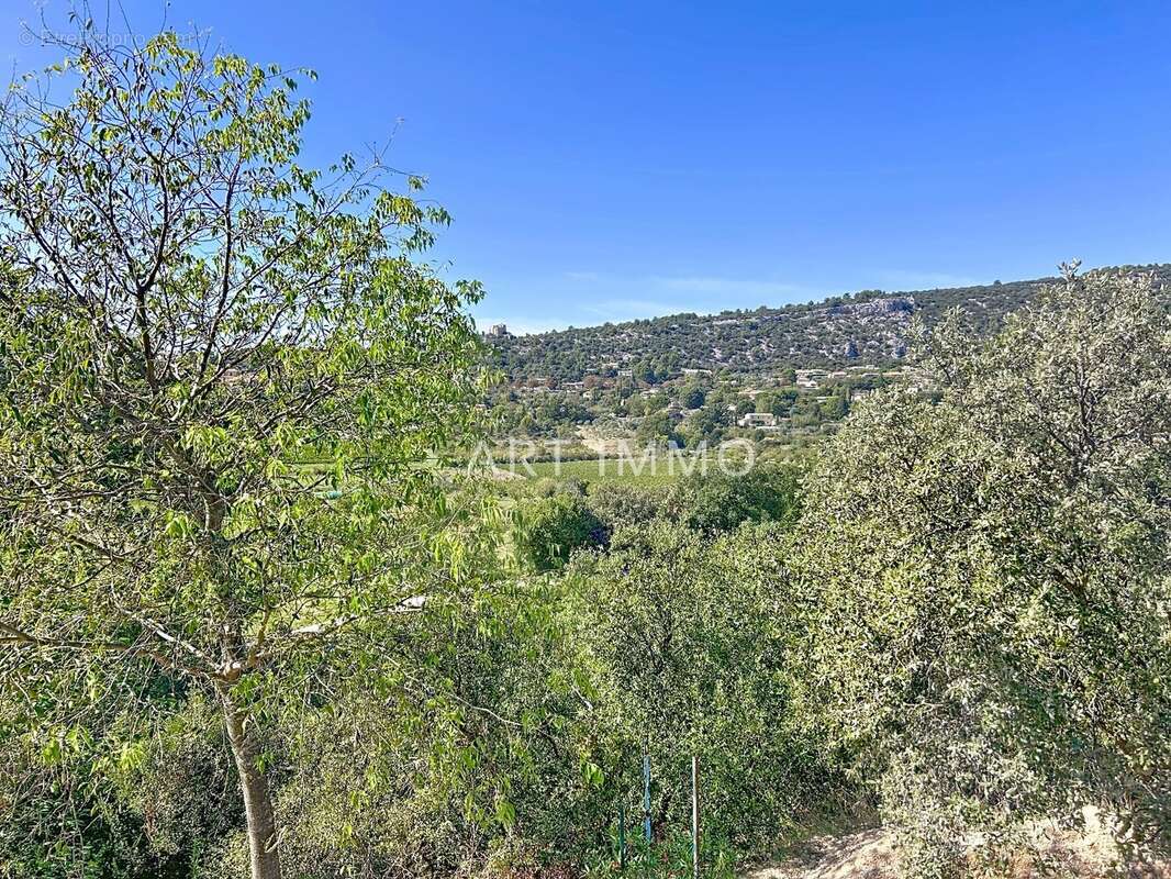 Maison à SAINT-SATURNIN-LES-APT