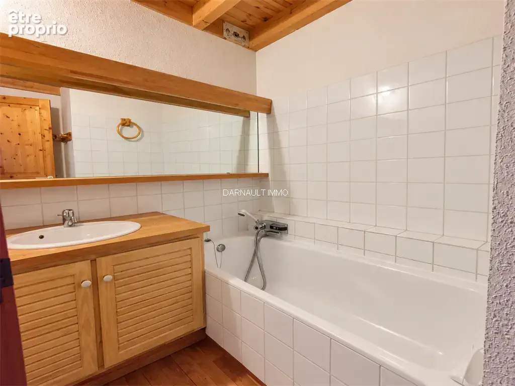 Luchon - appt t7 103m2 - balcon - cave - local velos - parking - photo 10