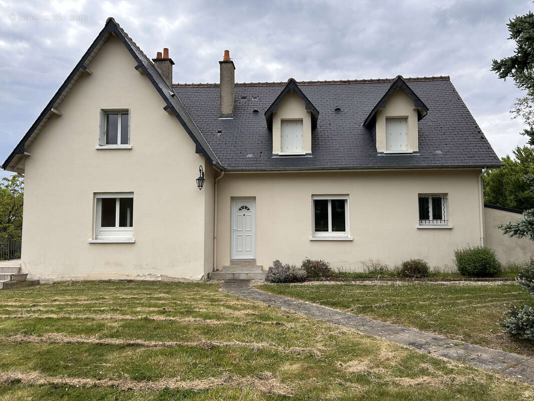Maison à GENILLE