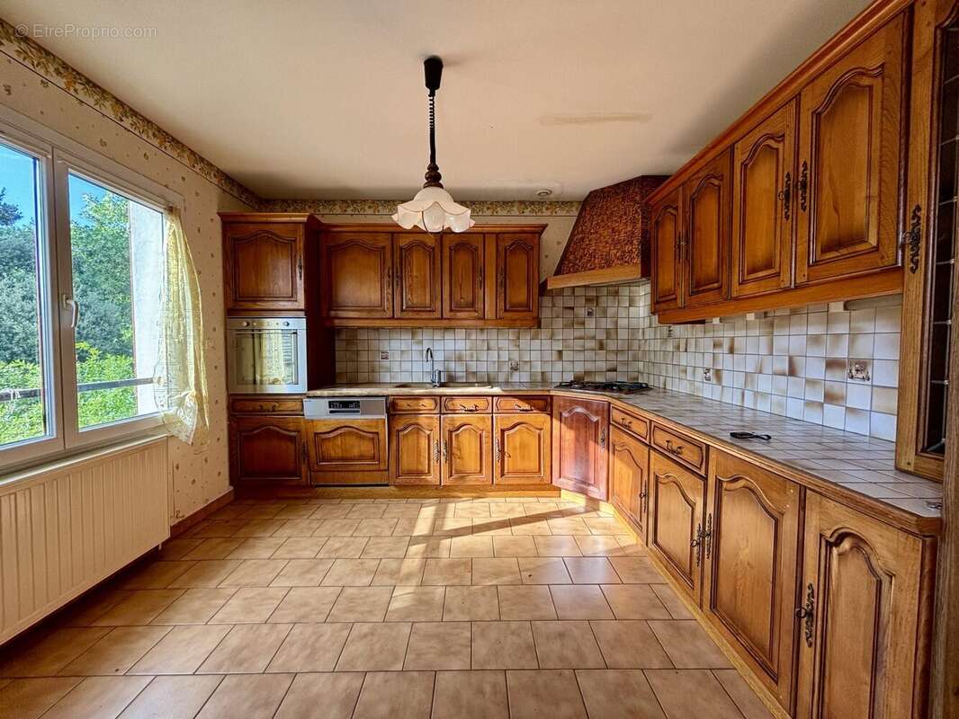 Maison à CEAUX-EN-COUHE