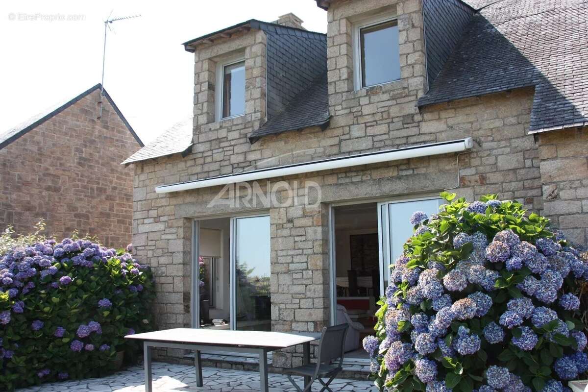 Maison à ARZON