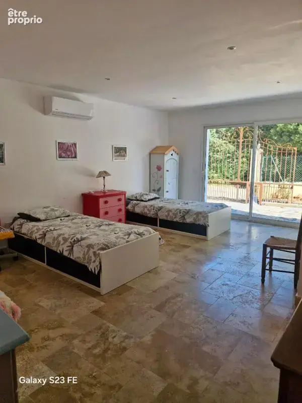 Au Thoronet Maison de 2019 7 pièce(s) 167 m2, terrain 600m², piscine-chauffée - photo 7
