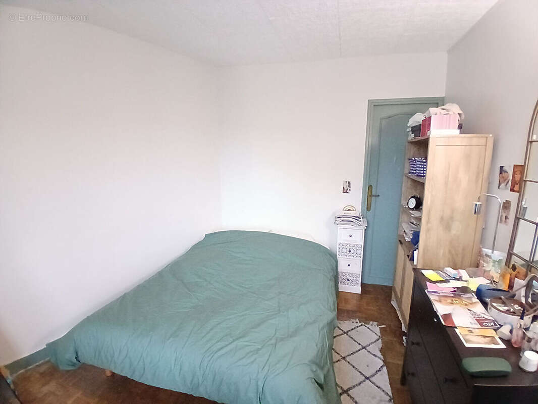 Appartement à AUBERVILLIERS