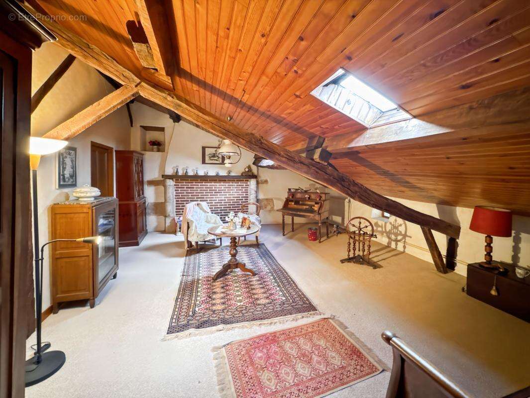 Maison à SAINT-JEAN-D'ATAUX