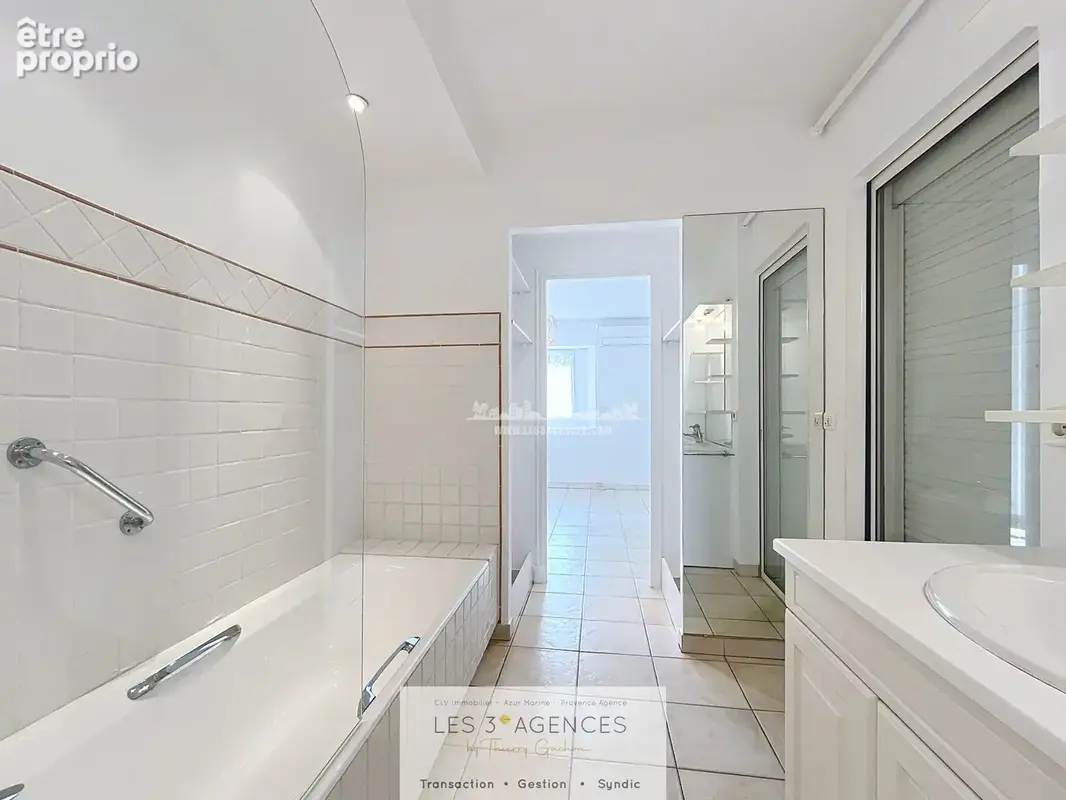 Grand appartement T3 avec jardin & garage en centre - ville - photo 7