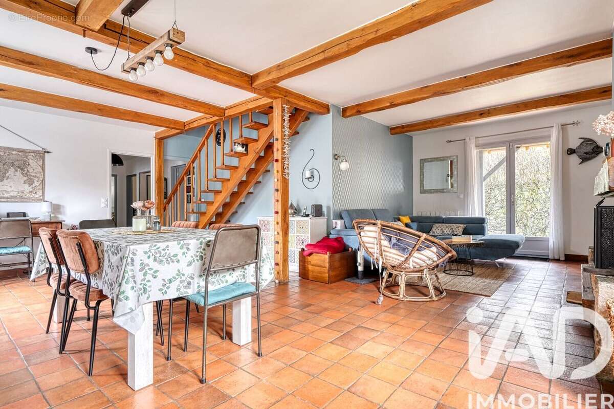 Photo 2 - Maison à BOUFFEMONT