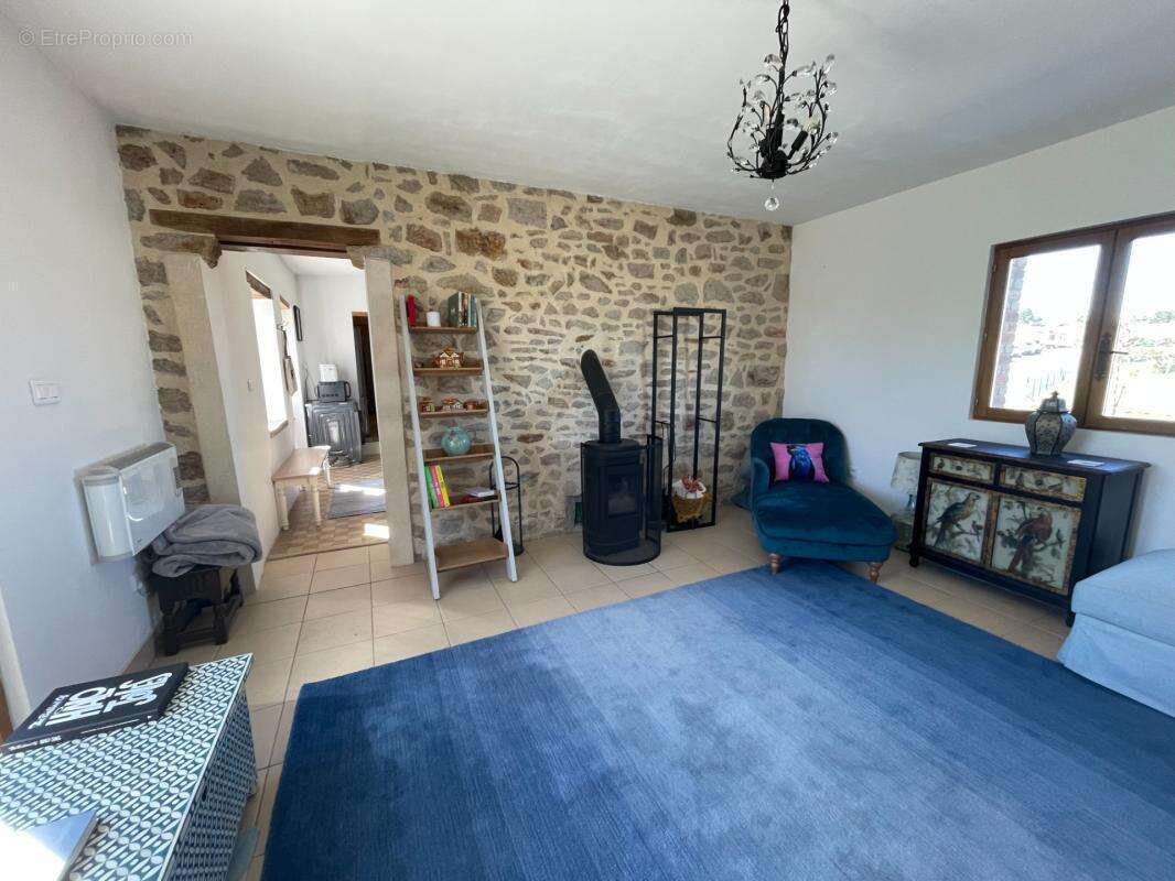 Maison de charme de 101m2 habitable avec jardin plat de 1226 m2 attenant - photo 7