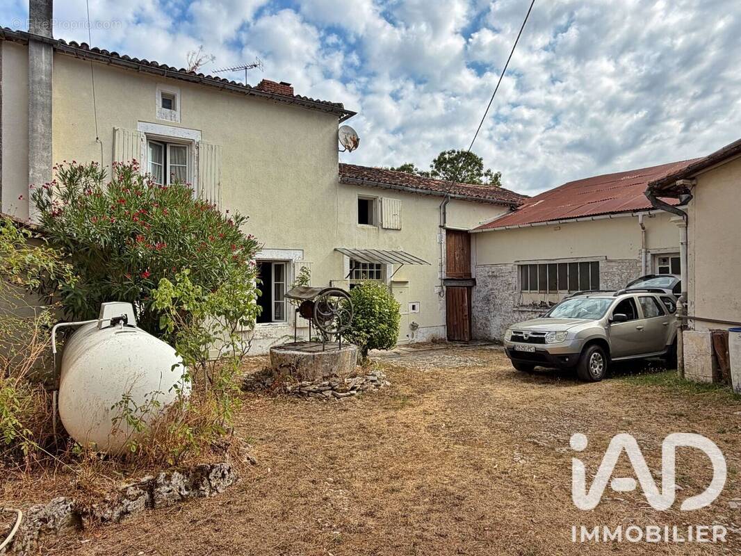 Photo 1 - Maison à MAINE-DE-BOIXE