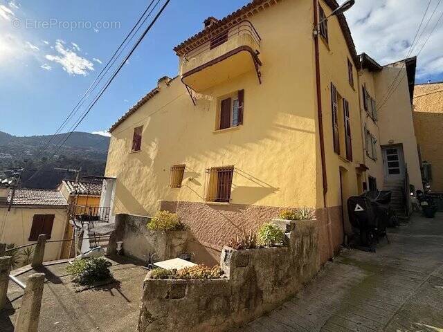 Maison à CONTES