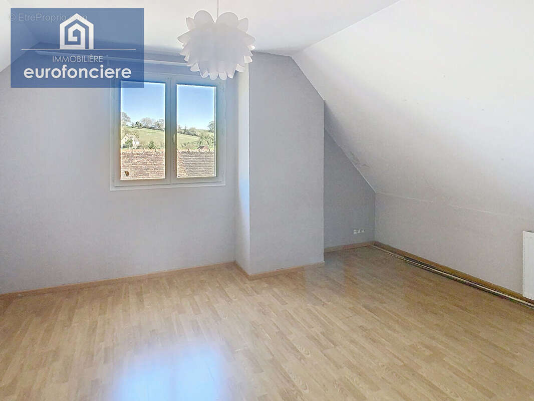 Maison à MARAYE-EN-OTHE