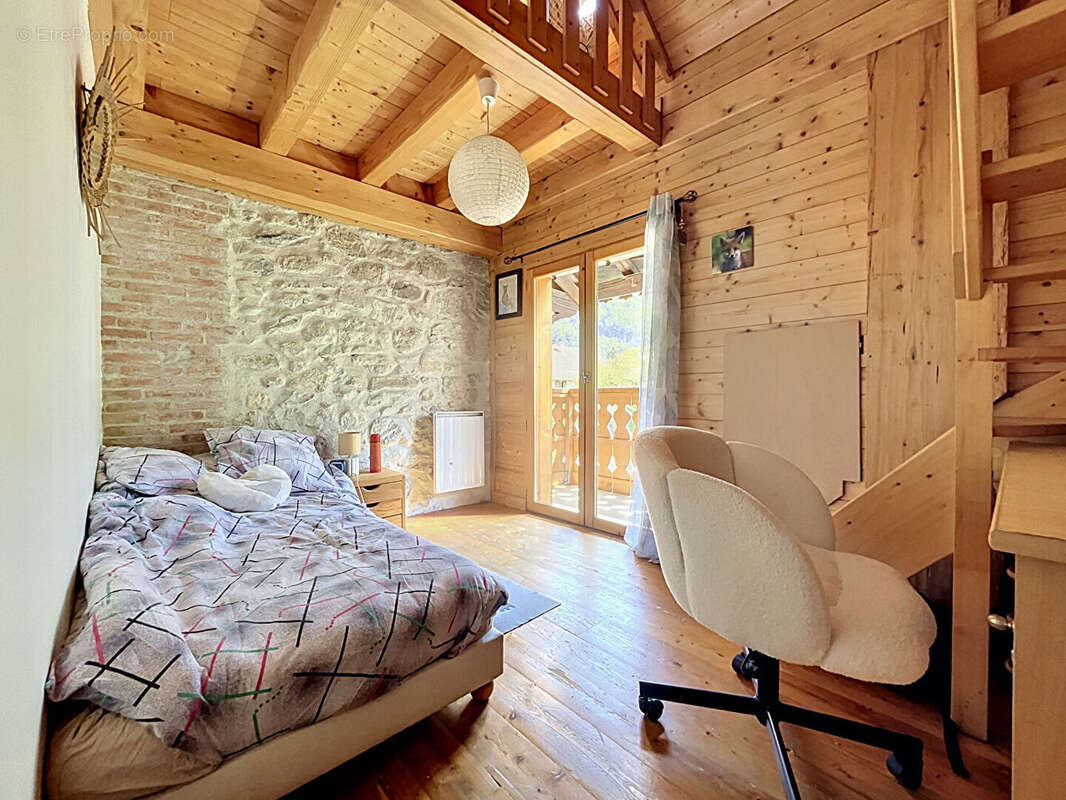Maison à BONNEVILLE