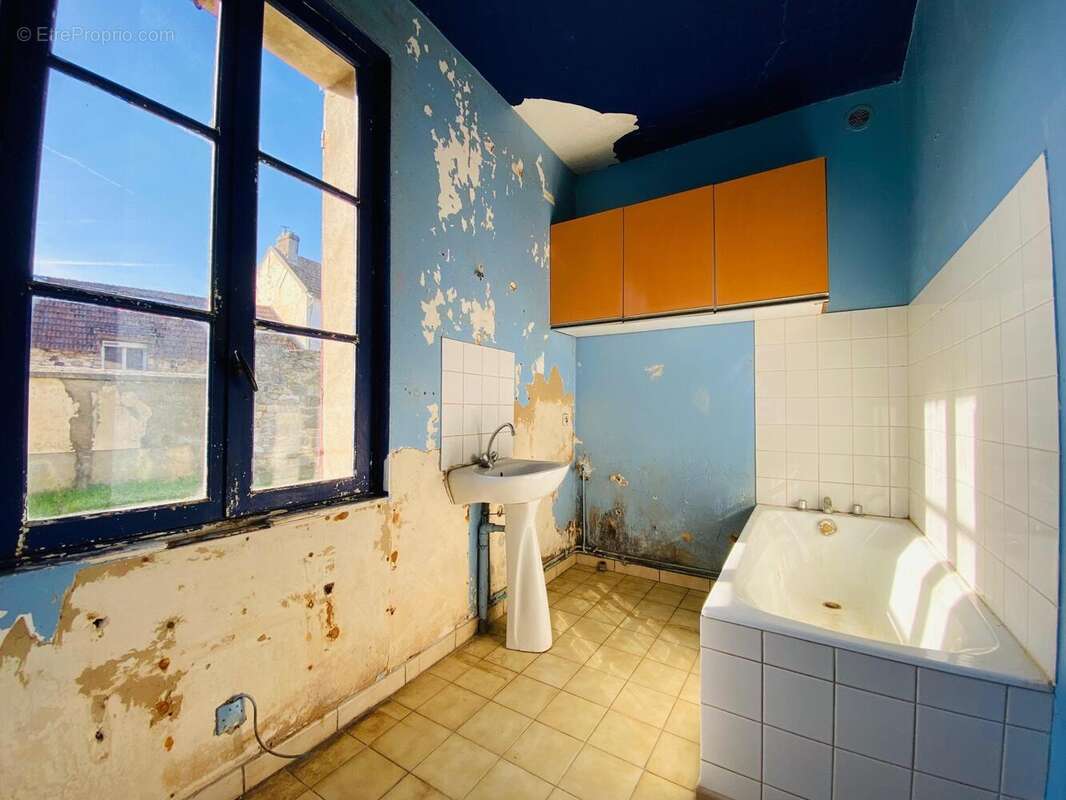 Photo 5 - Maison à VILLERS-COTTERETS