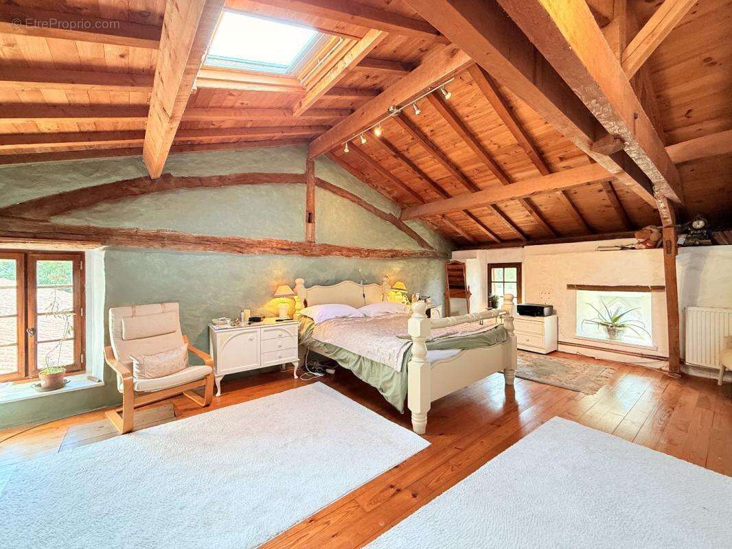 Maison à VERTEILLAC