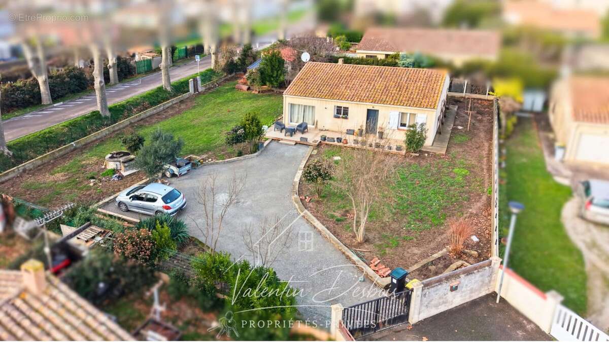 Maison à CAZILHAC