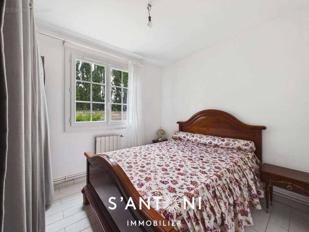 Maison à SAUVIAN