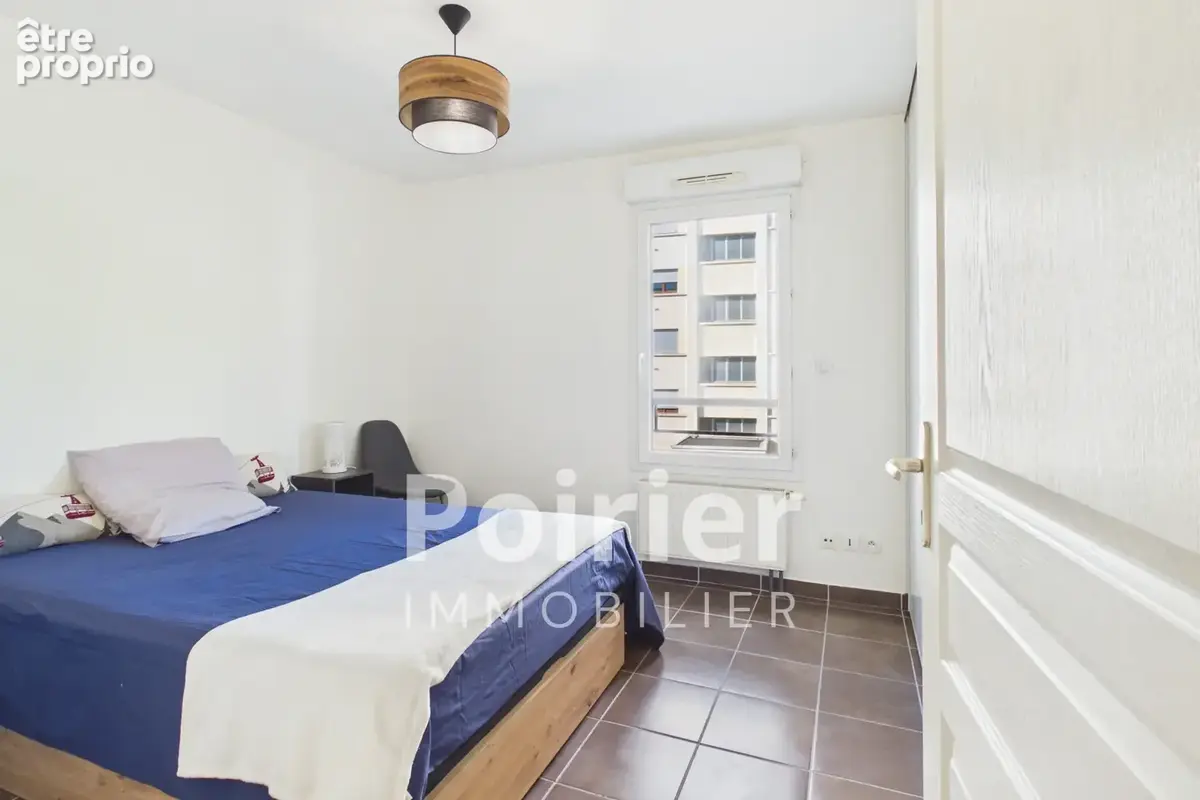 Bel appartement de type 3 a proximite immediate du centre-ville - photo 7