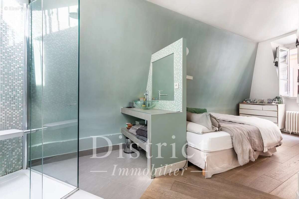 Exclusivité - Parc Monceau – Comme une Maison  de 157 m². - photo 12