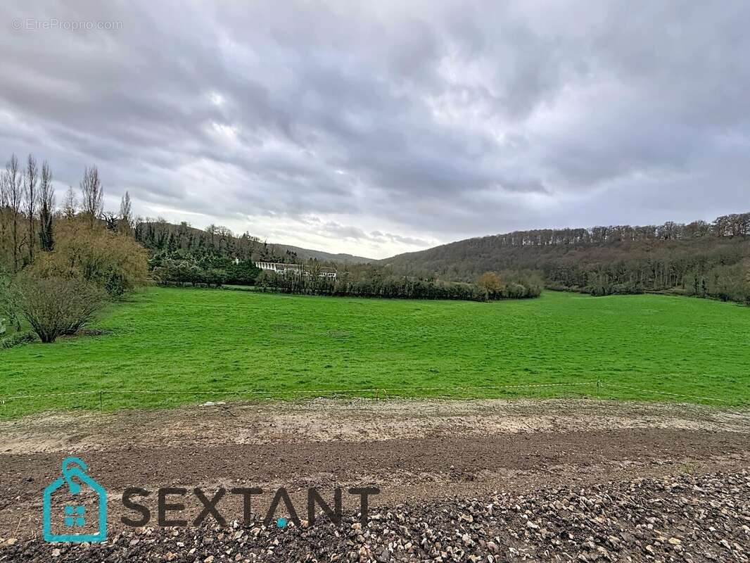 Maison à VILLERS-ECALLES