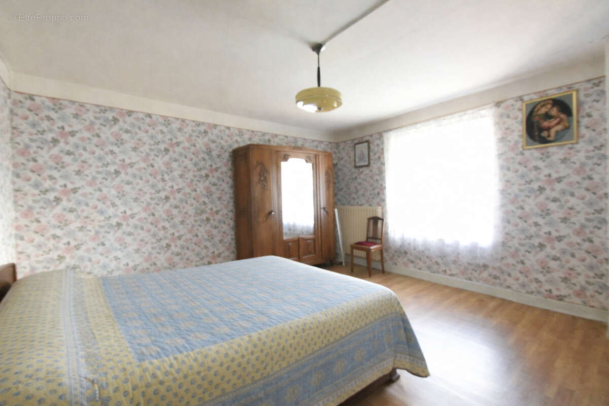 Maison à REMILLY