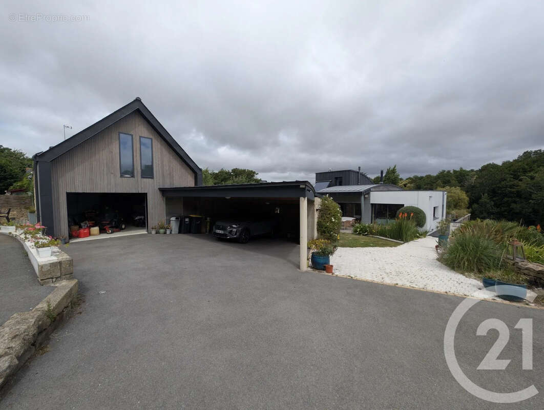 Maison à MUZILLAC