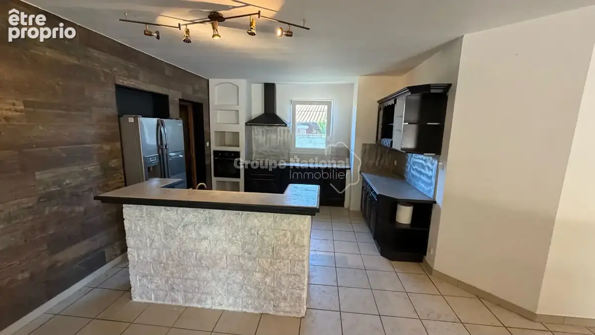 Ensemble immobilier maison & activite professionnelle - photo 17