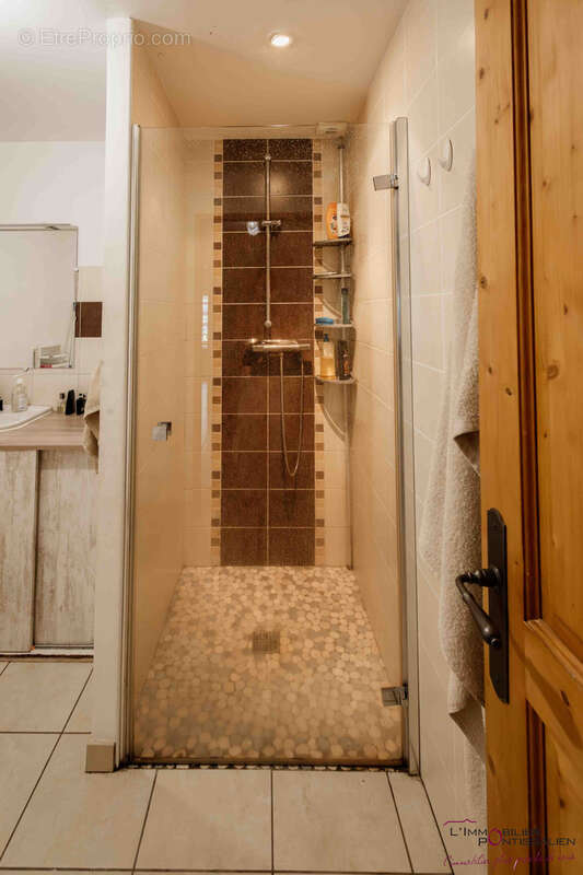 Appartement à JOUGNE