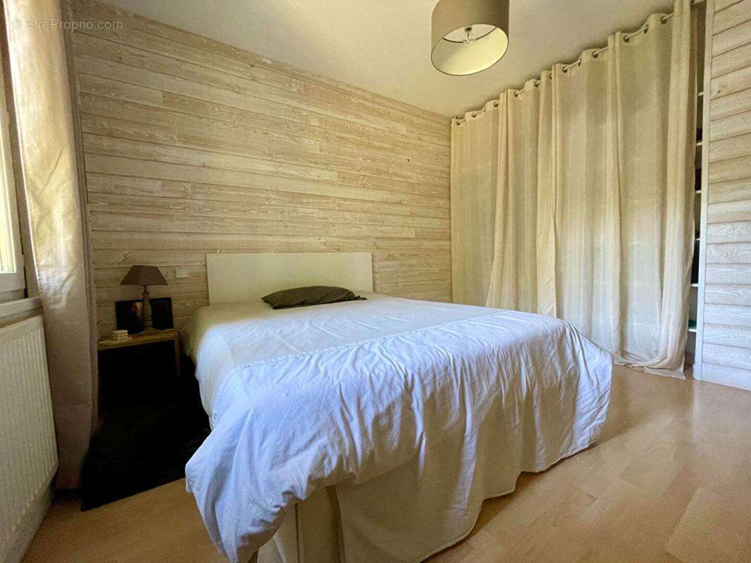 Maison à MARTIGNAS-SUR-JALLE