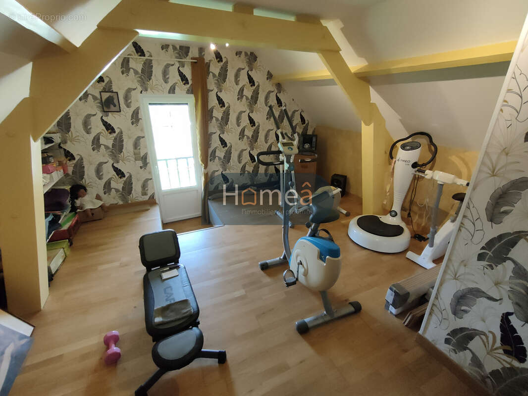 Maison 160 m2 et grande dépendance à 3 minutes du centre d'Yvetot - photo 13
