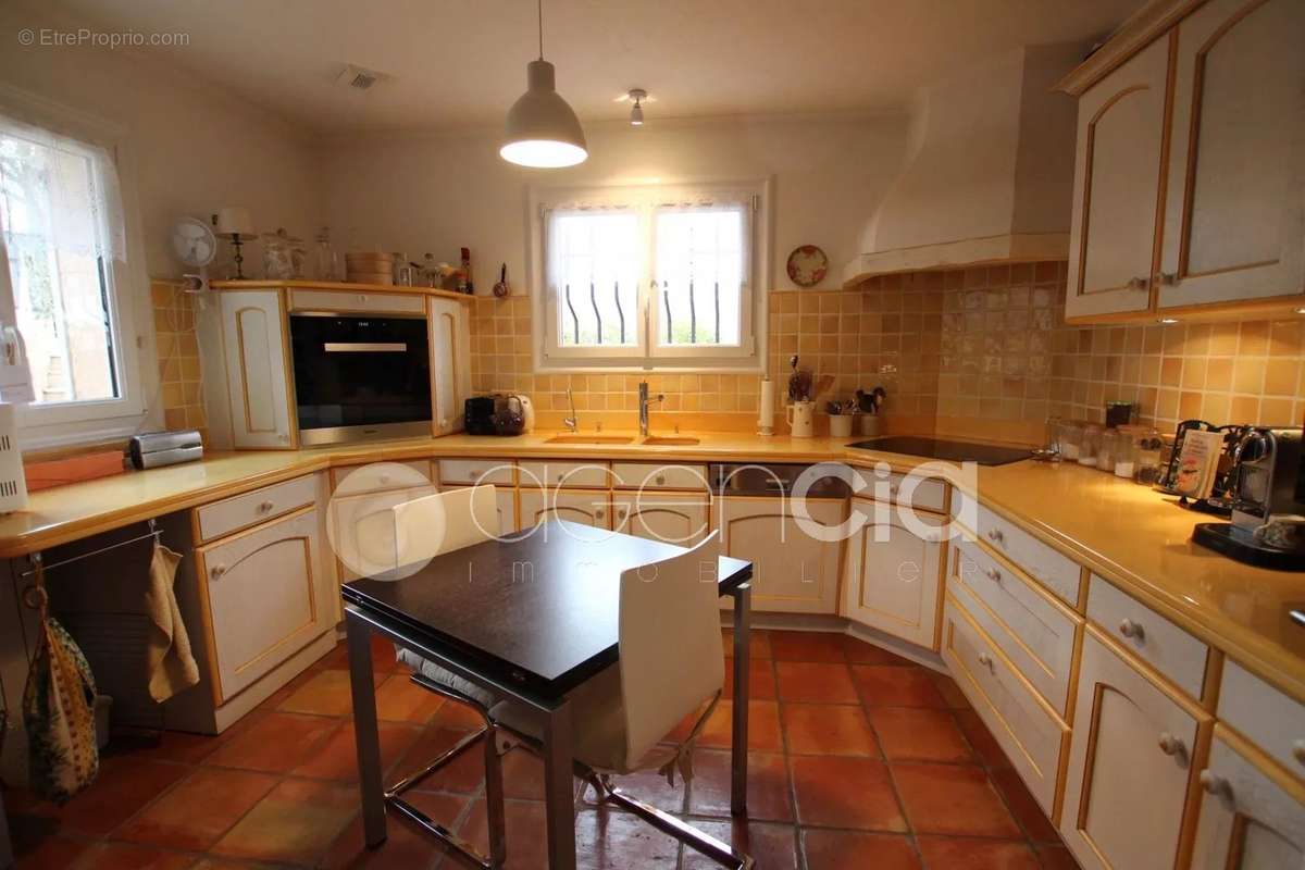 Maison à PEYMEINADE