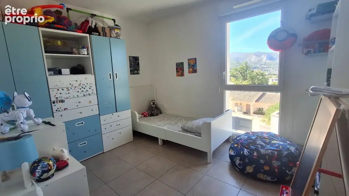 Appartement type 4 plein sud + cave +place de parking interieur - photo 8